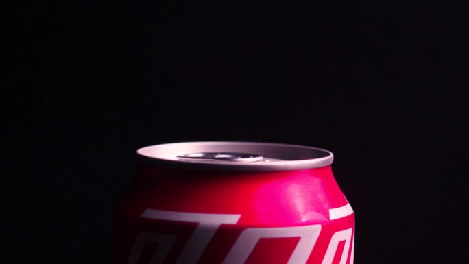 可口可乐红罐可乐