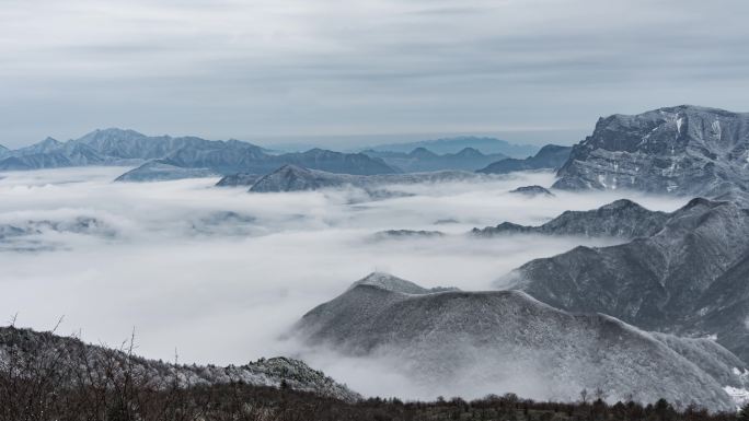 神农架4K航拍雪景云海延时