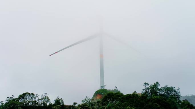 高山山顶大风车风力发电场