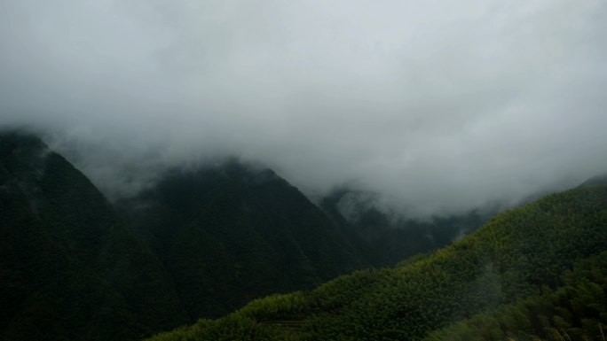 山间云雾延时