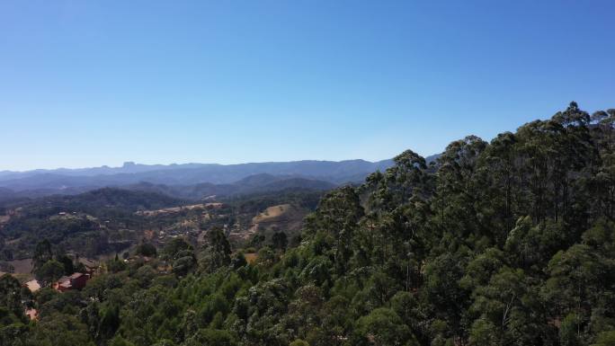 巴西圣保罗Serra da Mantiqueira山脉鸟瞰图