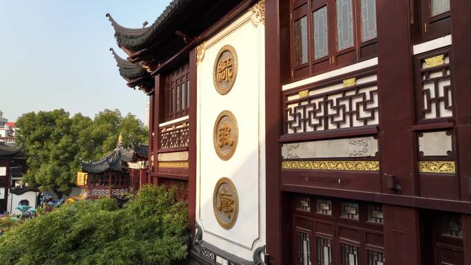 上海城隍庙豫园绿波廊