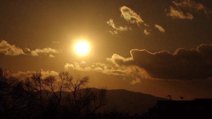 旭日东升太阳晨曦日出日落橘色天空