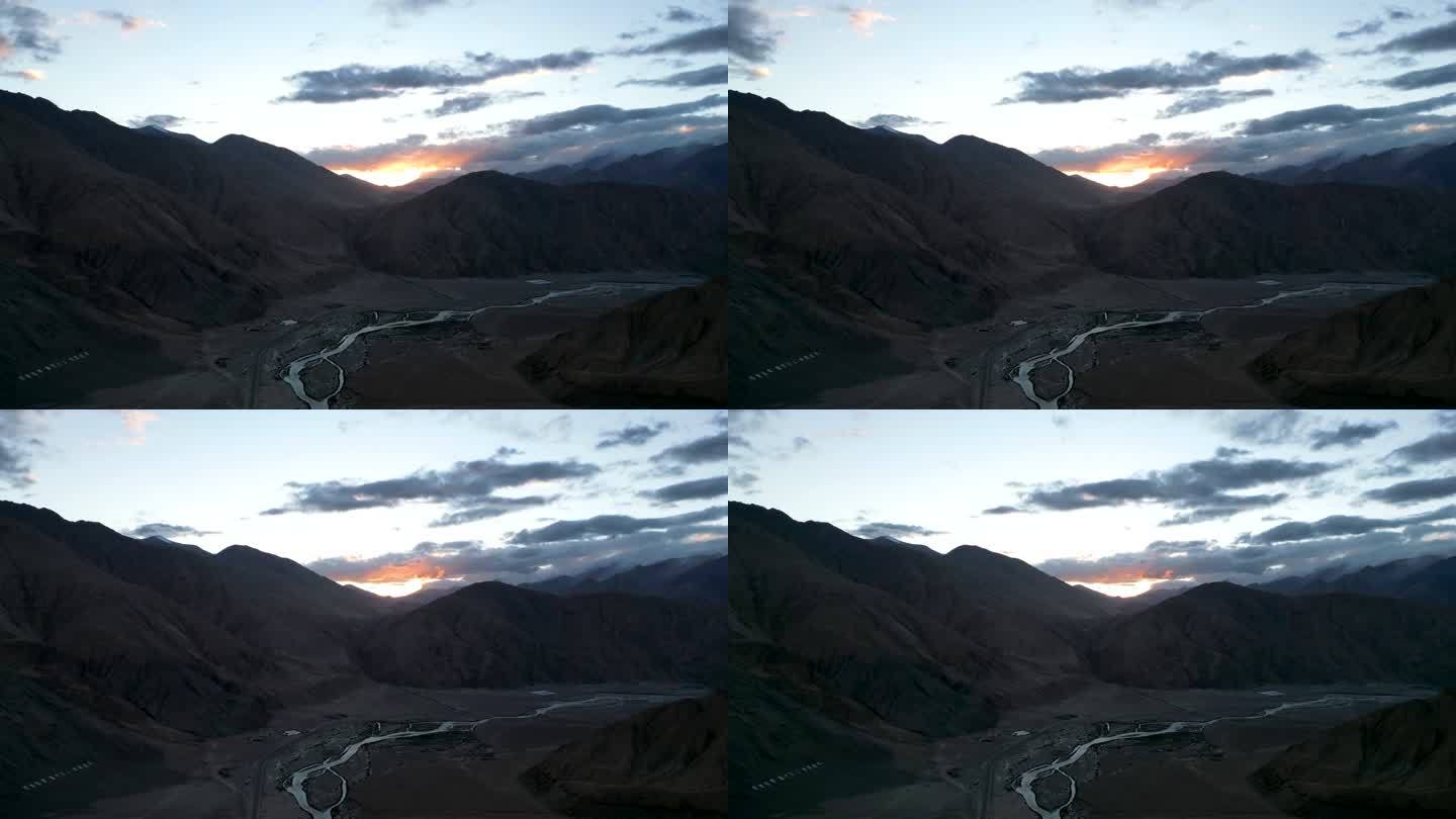 4K航拍新疆昆仑山口峡谷日出晨曦延时
