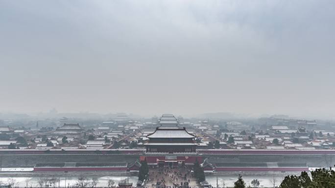 T/L WS HA TU紫禁城视图，北京，中国，覆盖着薄薄的一层雪