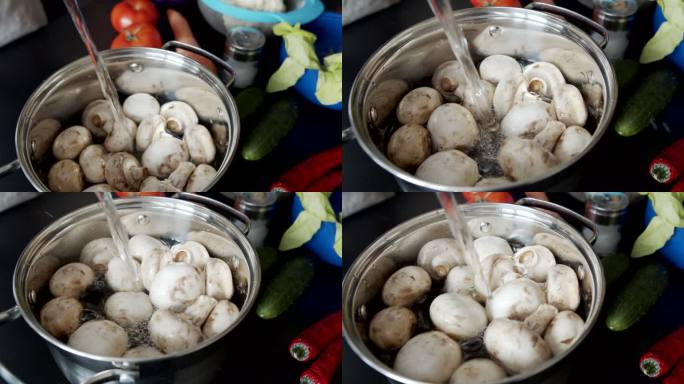 在家煮蘑菇汤在家煮蘑菇汤做饭清洗
