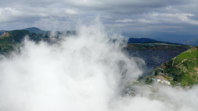 矿山矿坑航拍