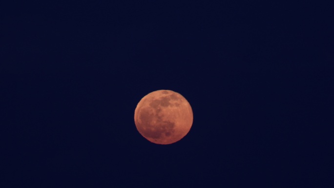 满月升起红月亮圆月月圆之夜