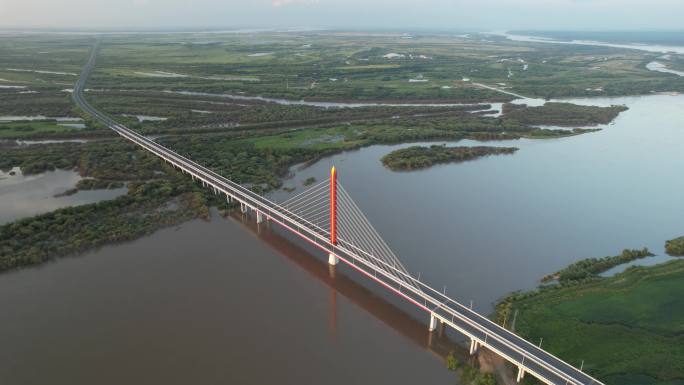 黑龙江抚远乌苏里江大桥航拍