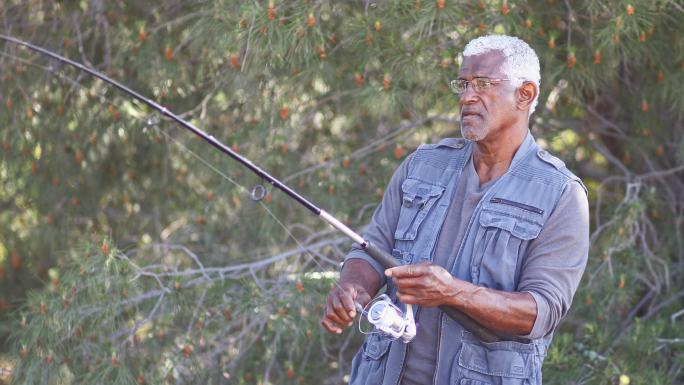 高级黑人钓鱼视频素材风光风景惬意垂钓