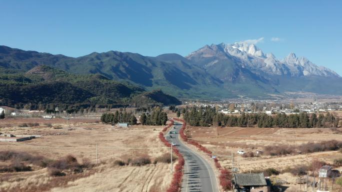 玉龙雪山航拍-公路