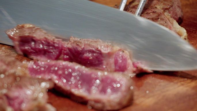 切牛排多汁诱人分镜