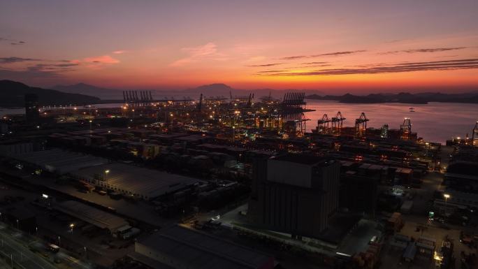 深圳 盐田港 集装箱 船舶 大海 靠港