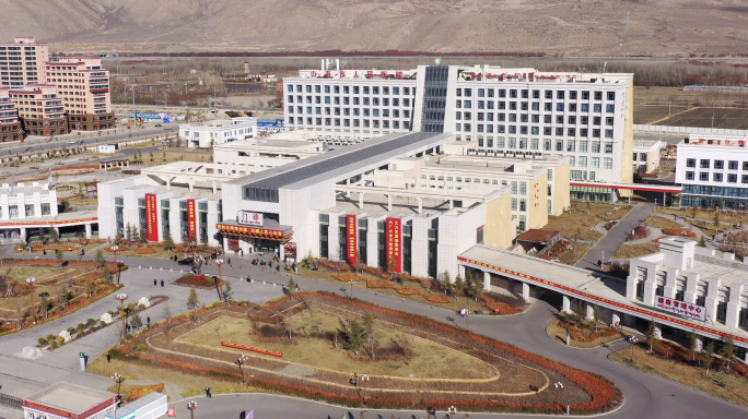 西藏山南市人民医院4K航拍