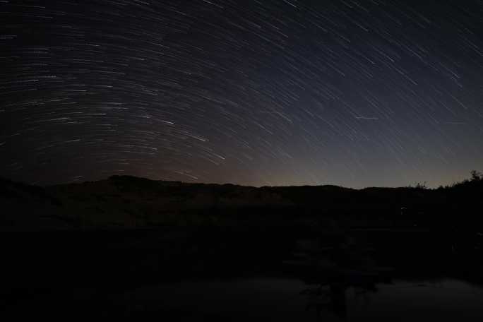 海边星空星轨延时