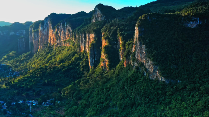 贵州乌江源百里画廊化屋风景区大峡谷航拍