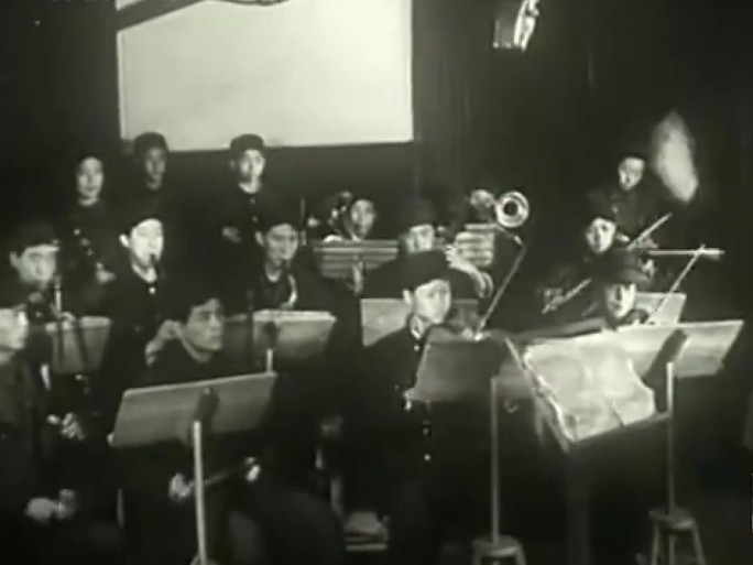 50年代演奏团 演奏 乐队