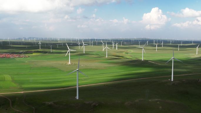 风力涡轮机草场大风车风力发电