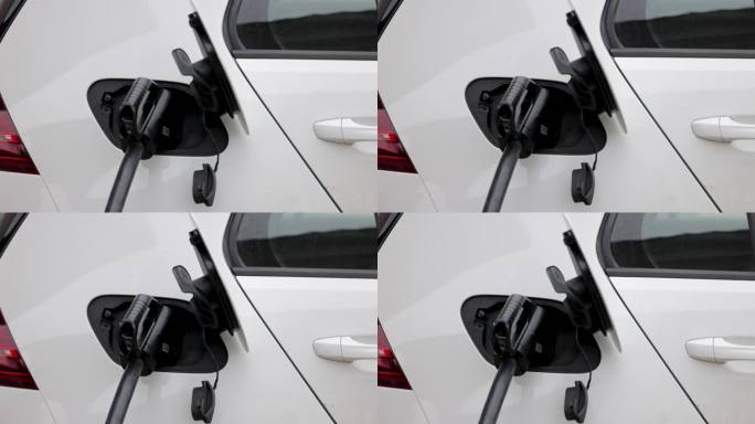 电动汽车充电器插头B卷