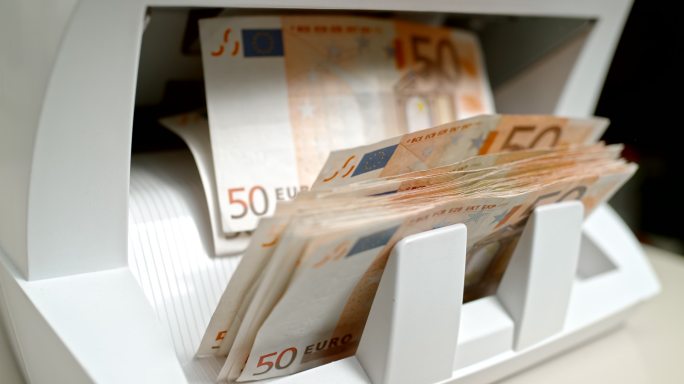 SLO MO LD点钞机推出50欧元钞票