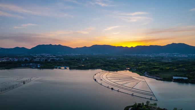 航拍太行山龙泉湖湿地落日延时