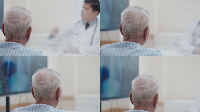 亚洲老人患者坐在办公室里与医生交谈