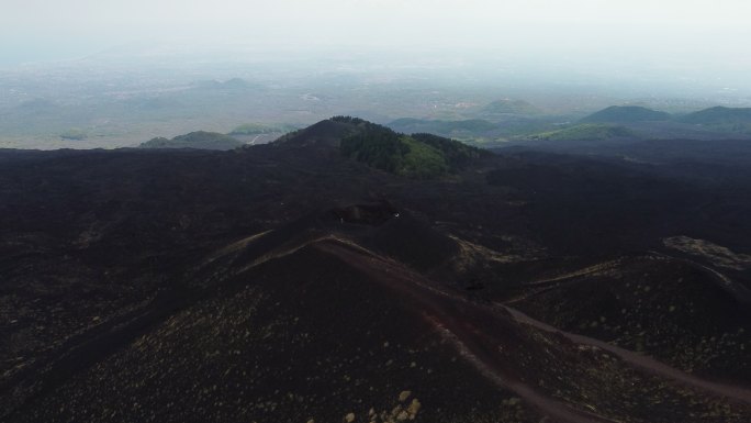 意大利西西里岛活火山埃特纳火山鸟瞰图