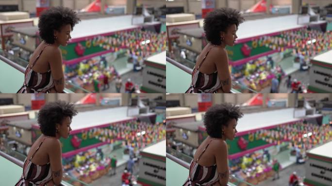 圣保罗市市场游客黑人美女俯瞰市场街道