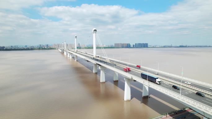 杭州钱塘区江东大桥航拍