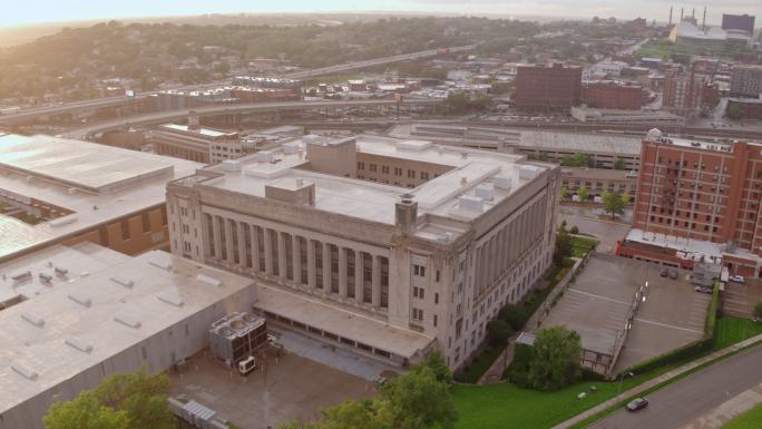 堪萨斯市IRS大楼鸟瞰图