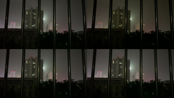 雨夜的闪电