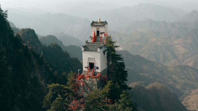 塔云山鸟瞰图，中国陕西著名的道教寺庙。