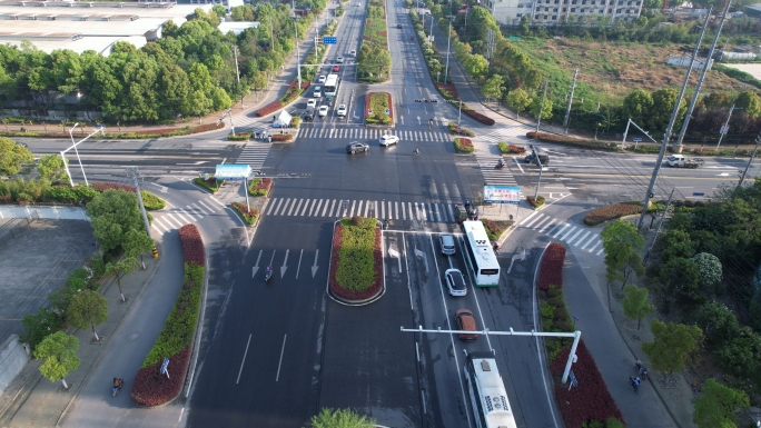 航拍城市交通道路