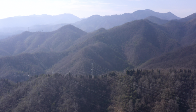 航拍山区 高压线 电力电网 电力设施