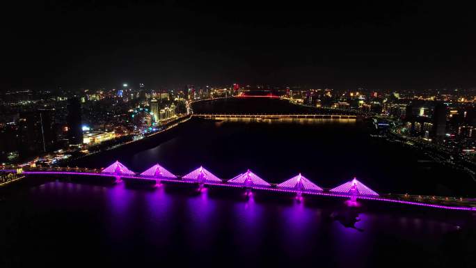 南昌赣江两岸朝阳大桥夜景