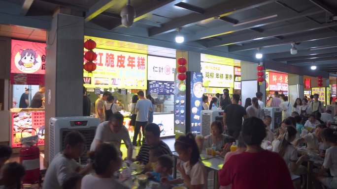 杭州啦喜街美食广场人流夜景4K视频合集