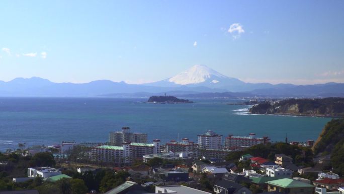 住宅区以外的隐岛和富士山