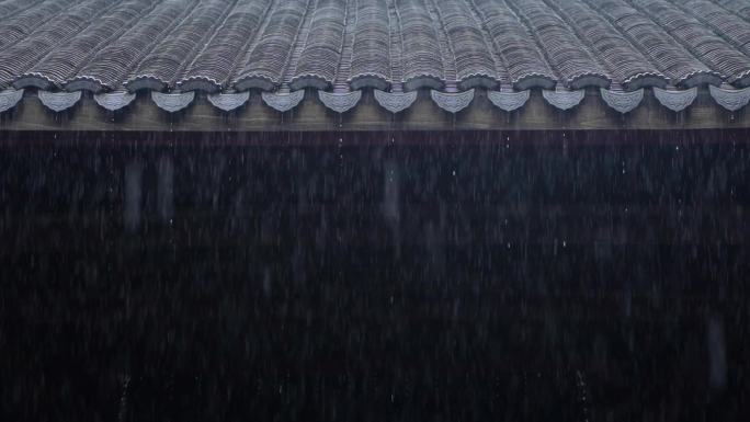 瓦片下雨滴水