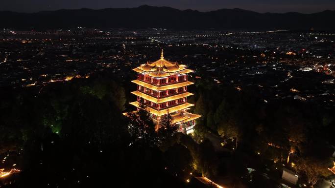 丽江狮子山万古楼夜景航拍4k