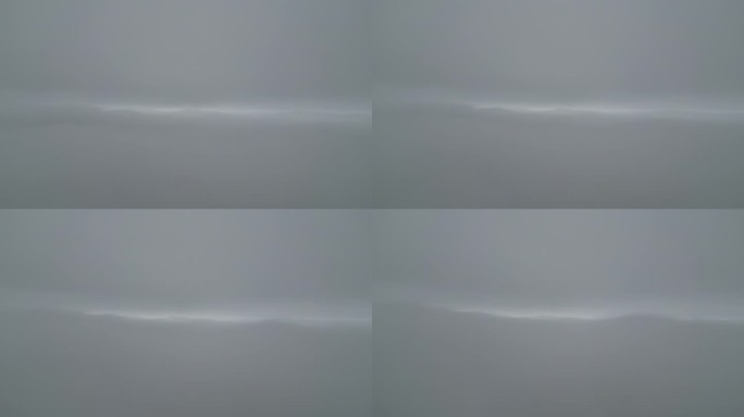 浓雾云层一线微光