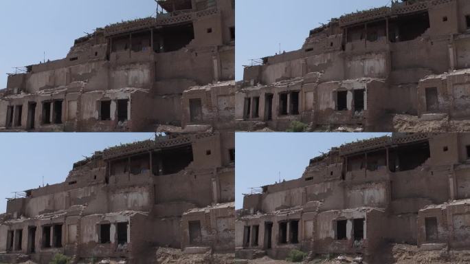喀什噶尔古城一处废墟