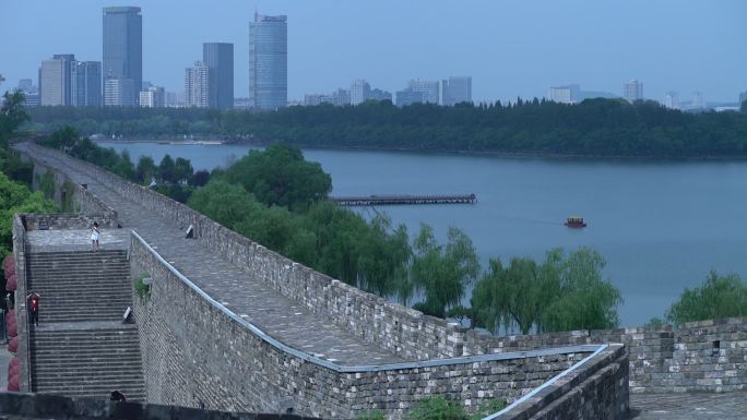 南京 明城墙 玄武湖 城市大楼