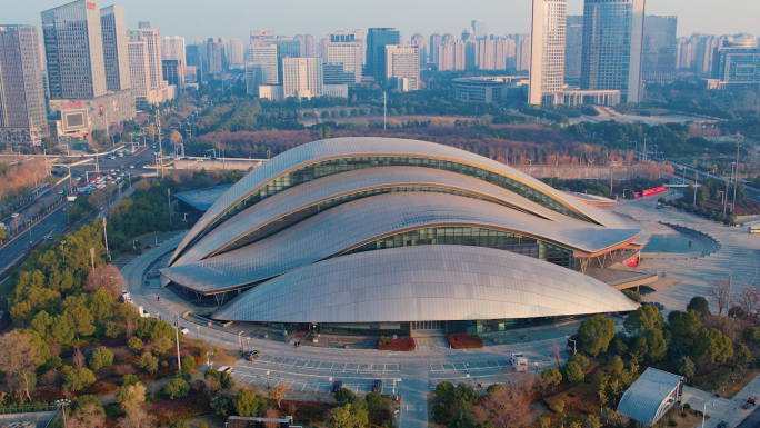 合肥大剧院航拍天鹅湖大剧院