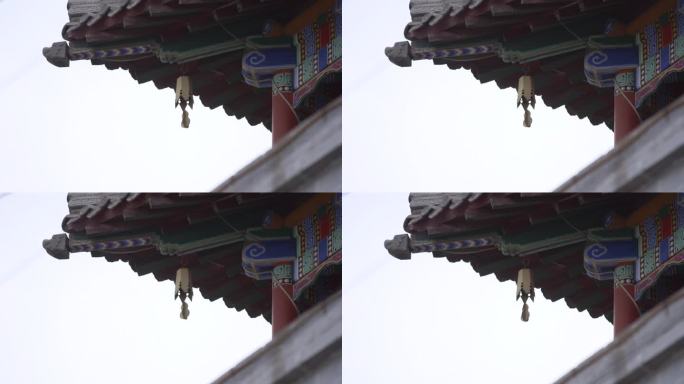 古楼一角的铃铛