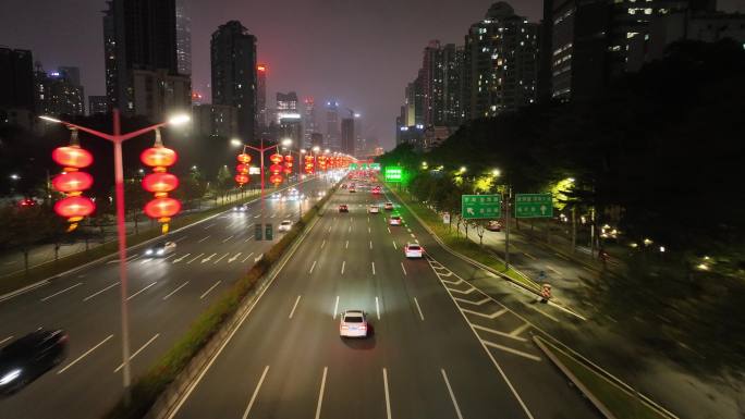 深圳春节道路灯笼