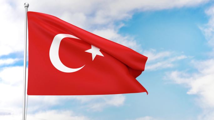 土耳其国旗在蓝天上飘扬。