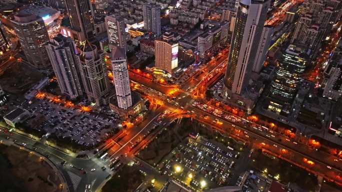4K香港中路夜景环绕航拍十字路口车流