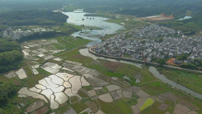 4K航拍库区湿地村落