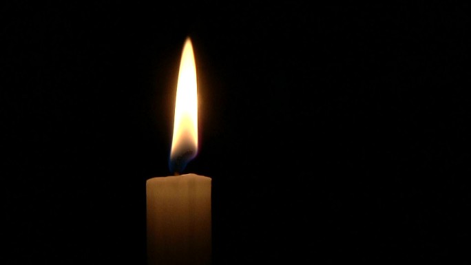 点燃蜡烛光照明希望祝福祈福公益广告