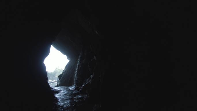 航拍连云港 花果山 水帘洞孙悟空耍金箍棒